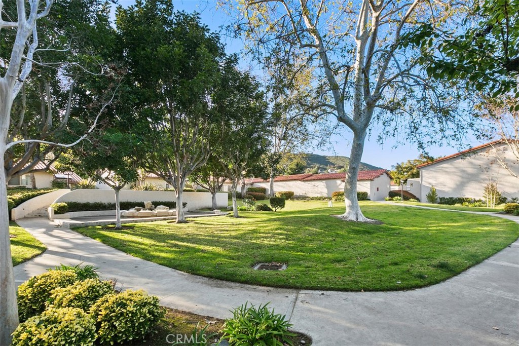 31508 W Nine Property Photo 3