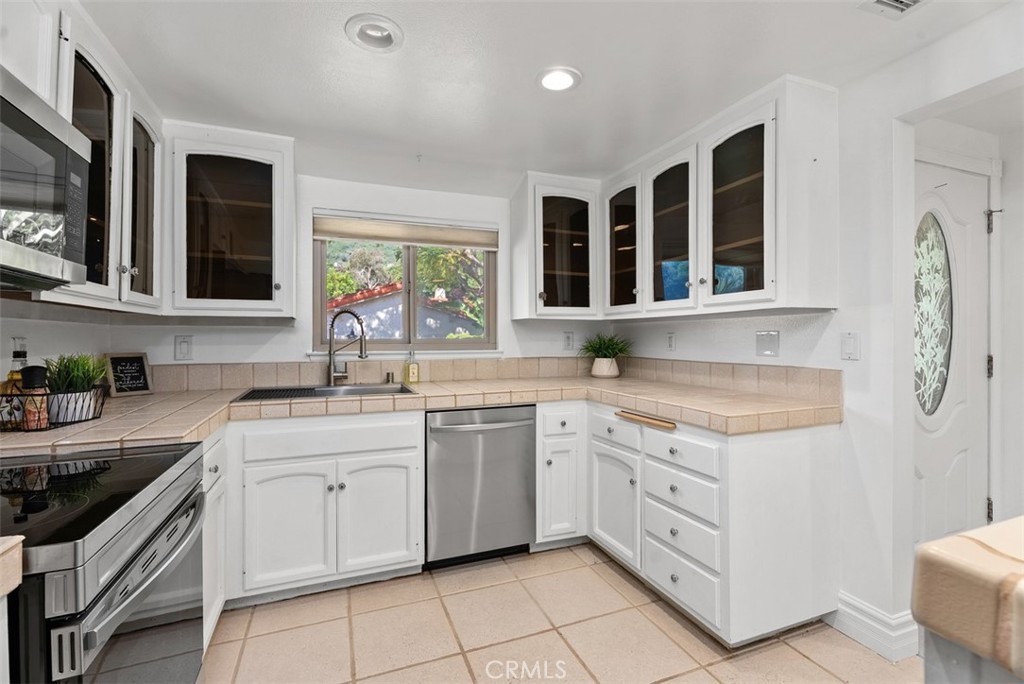 31508 W Nine Property Photo 8