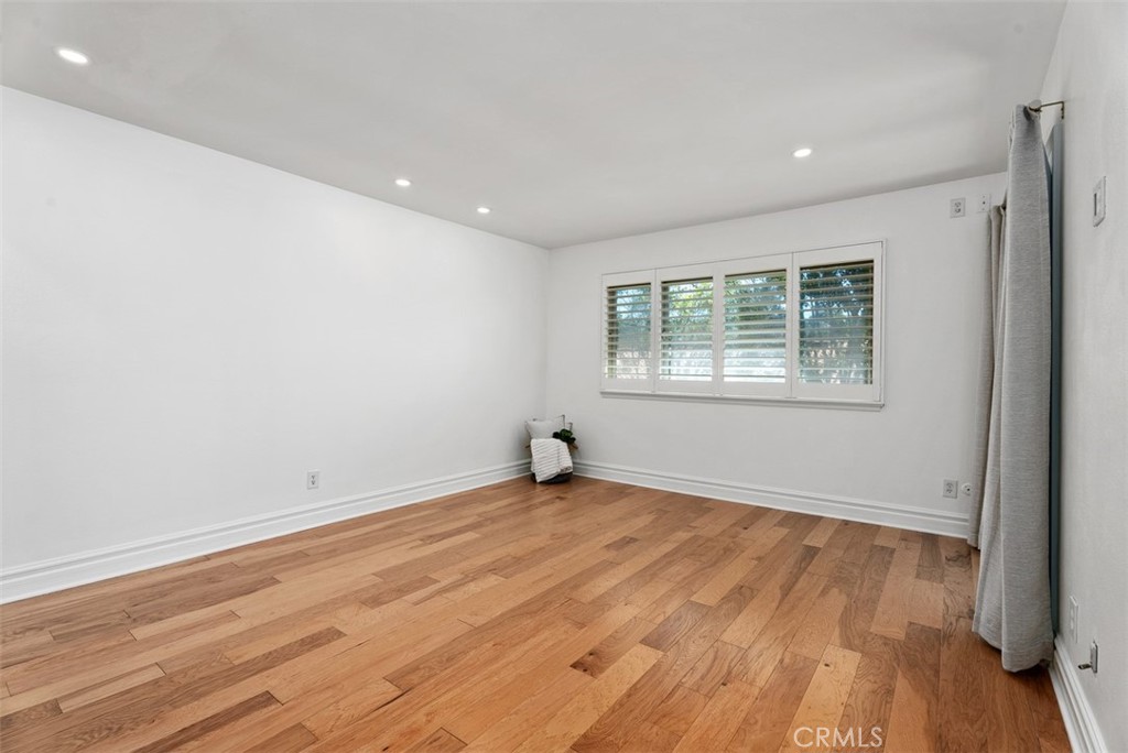 31508 W Nine Property Photo 13