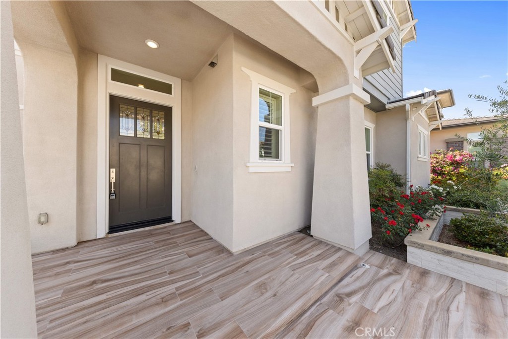 60 Harlow Property Photo 14
