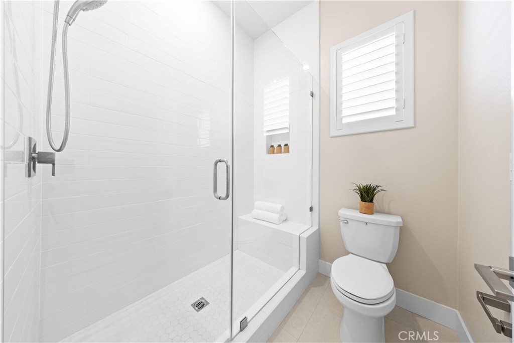 60 Harlow Property Photo 31