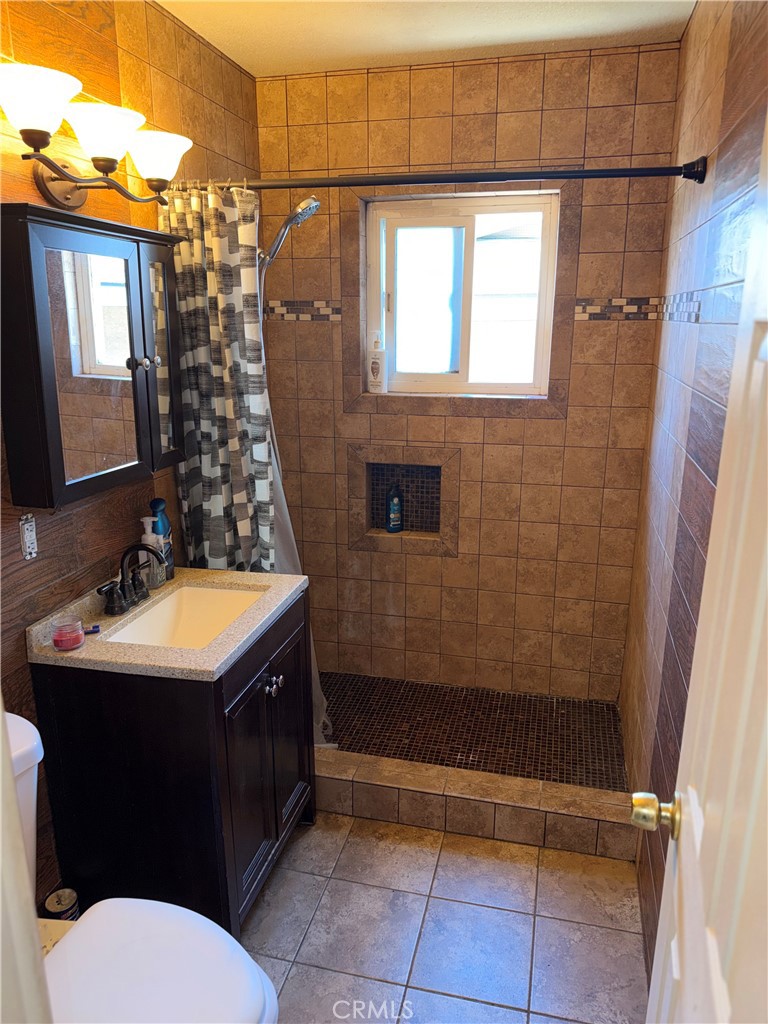1263 N Phillips Property Photo 7