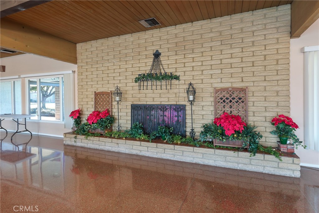 1201 W Valencia Drive 13 Property Photo 34
