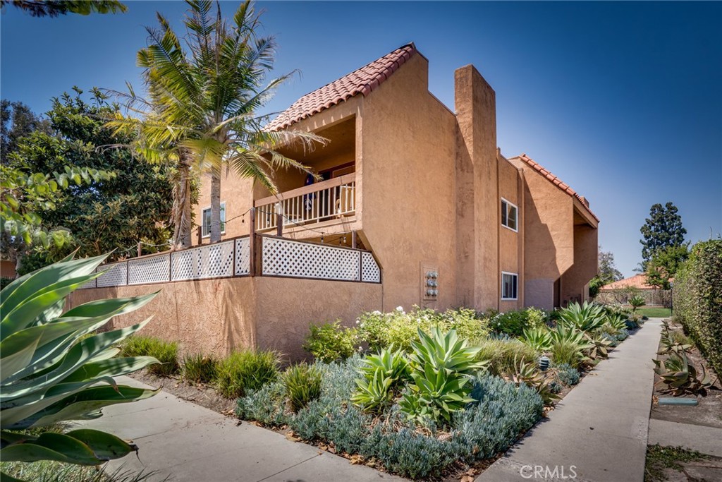 6600 Warner Ave. 41 Property Photo 1