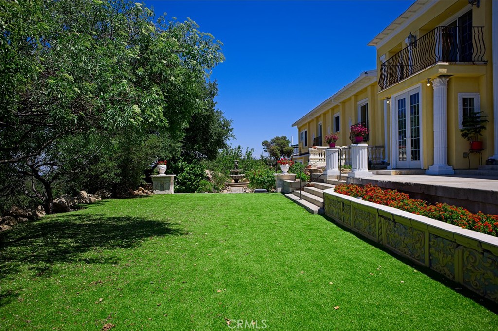 17392 Los Alisos Property Photo 46
