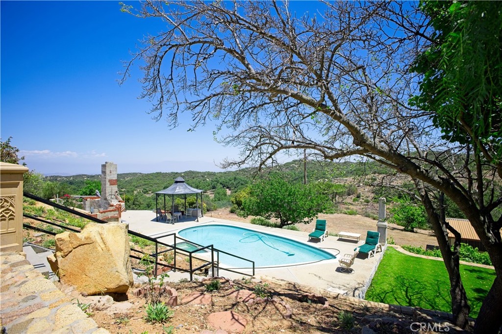 17392 Los Alisos Property Photo 52