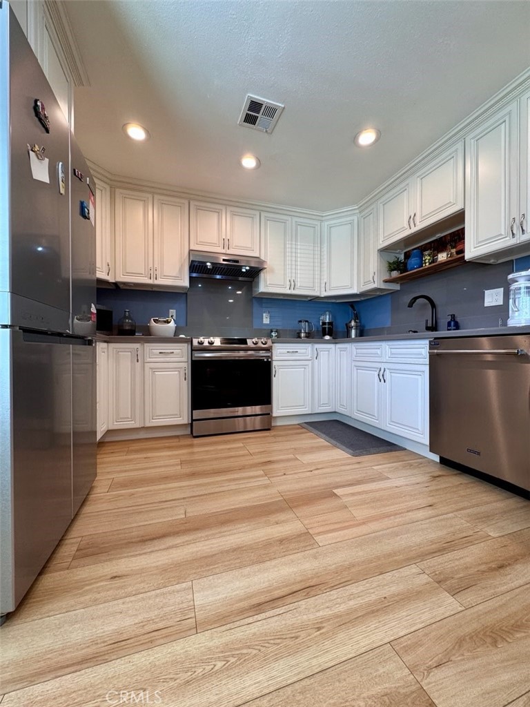 16651 Arbor Property Photo 6