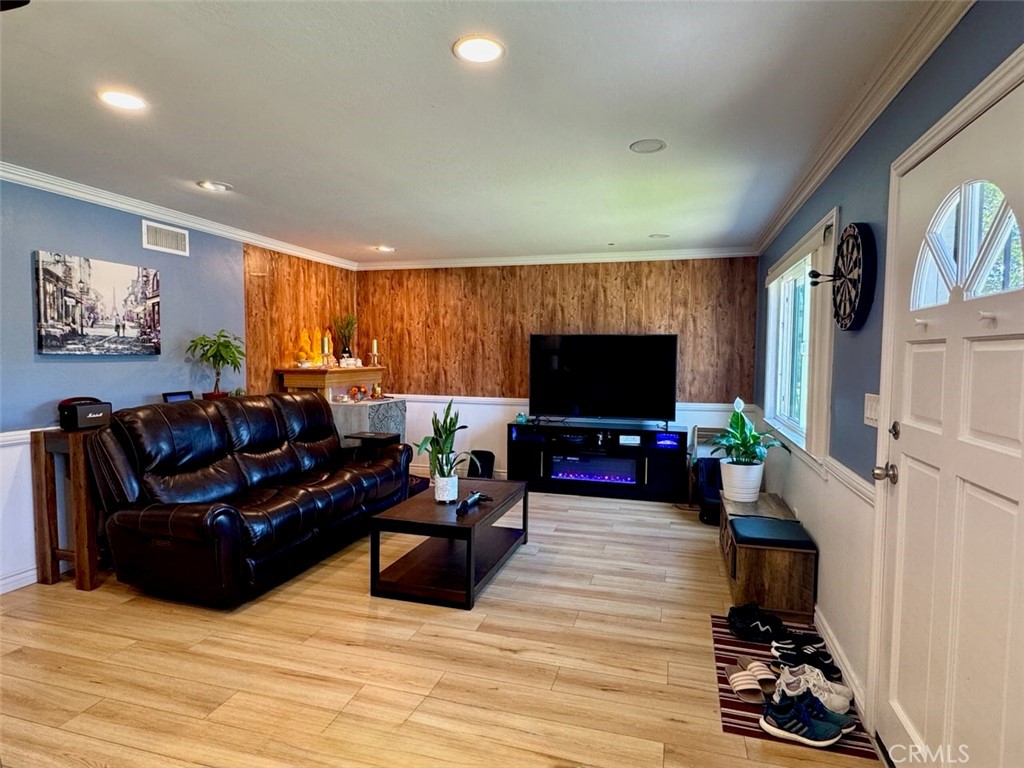16651 Arbor Property Photo 8