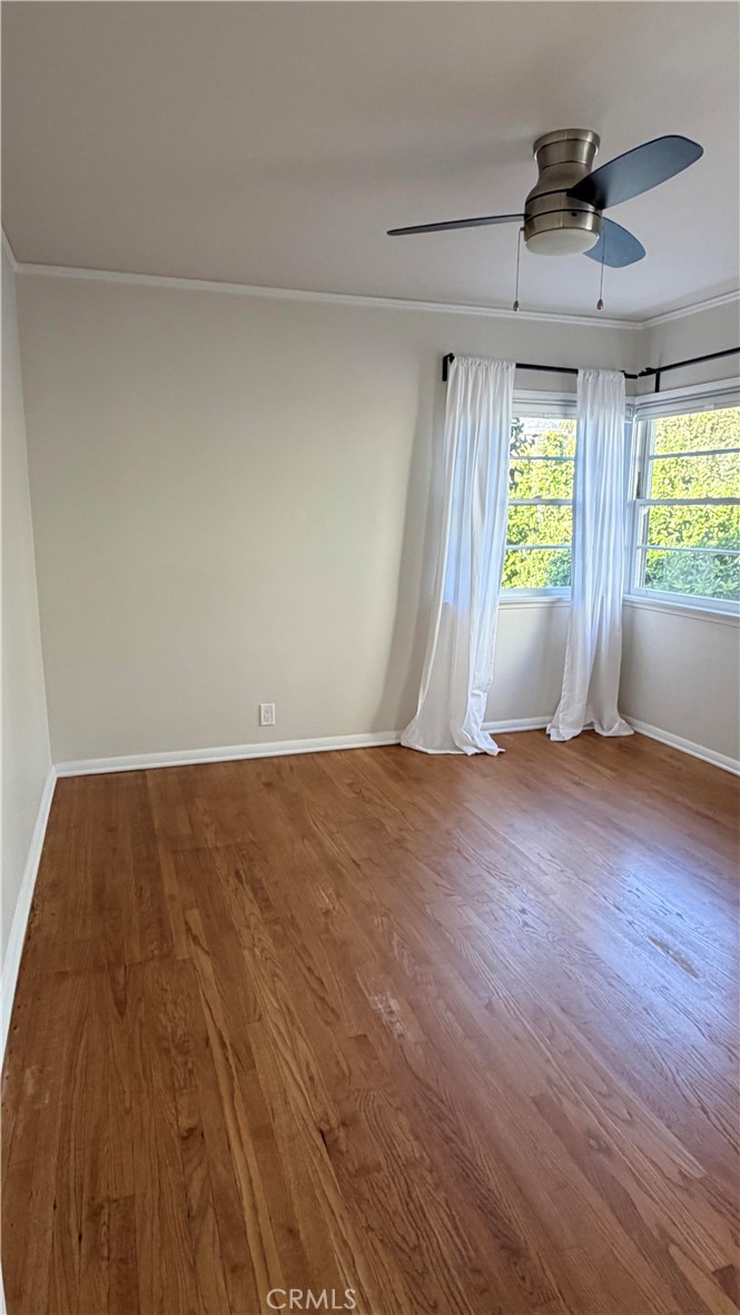 1745 Wellesley Avenue Property Photo 14