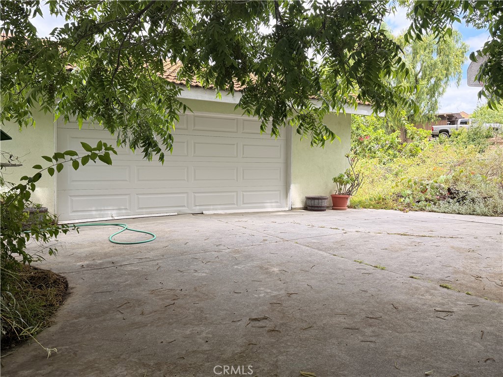 9931 Highcliff Property Photo 9