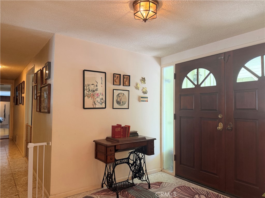 9931 Highcliff Property Photo 25