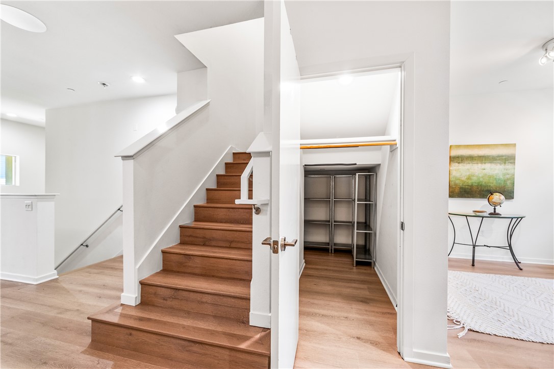 664 Colorado Circle Property Photo 17