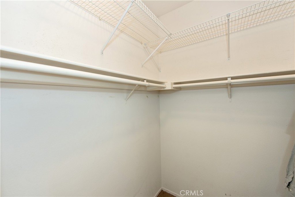 6 Marseille Property Photo 26