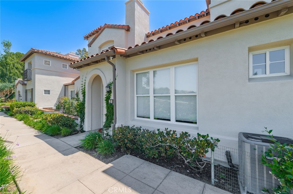 5 Sorrento Court Property Photo 2
