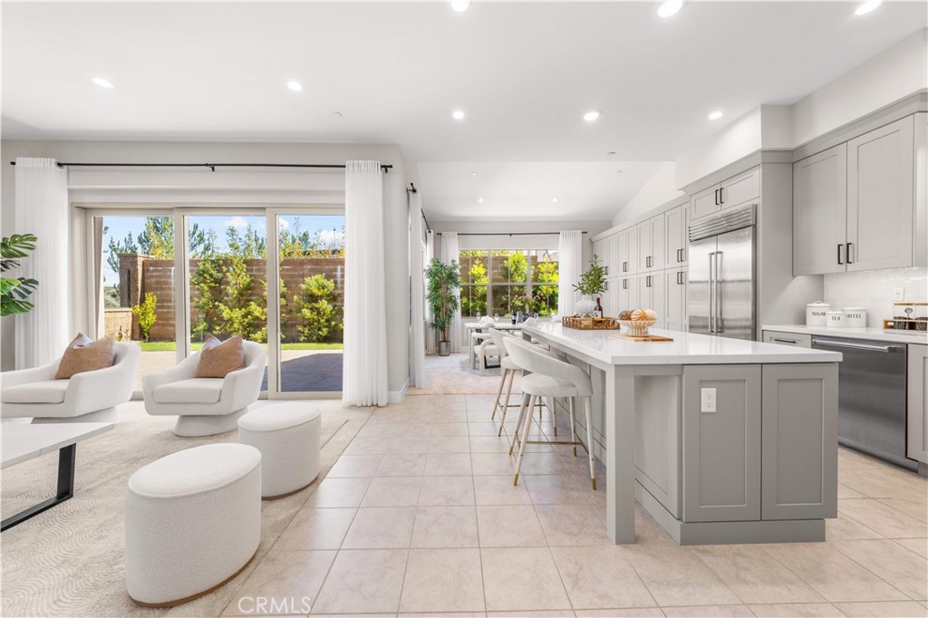 147 Fairgreen Property Photo 9
