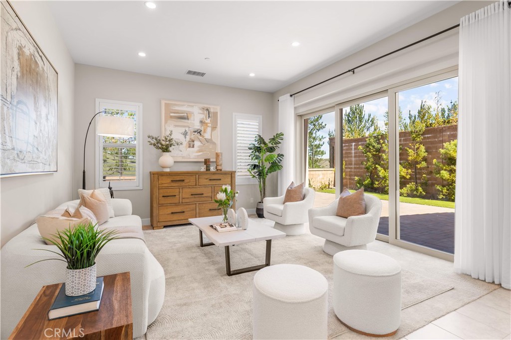 147 Fairgreen Property Photo 10