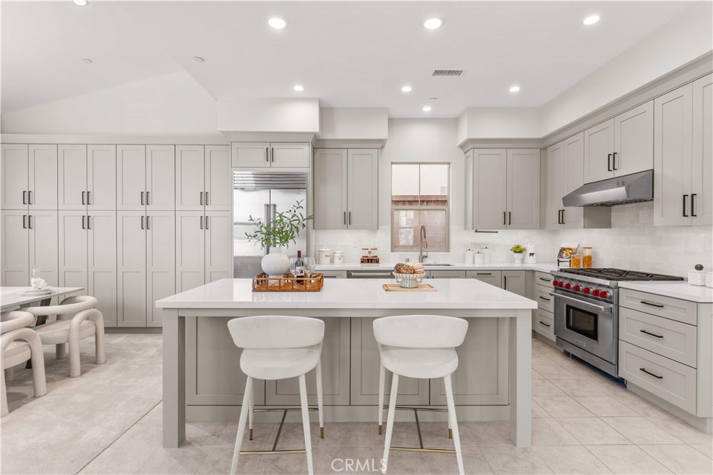 147 Fairgreen Property Photo 12