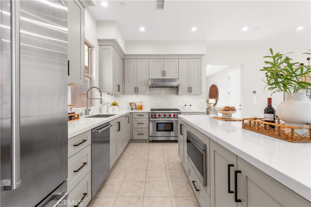 147 Fairgreen Property Photo 16