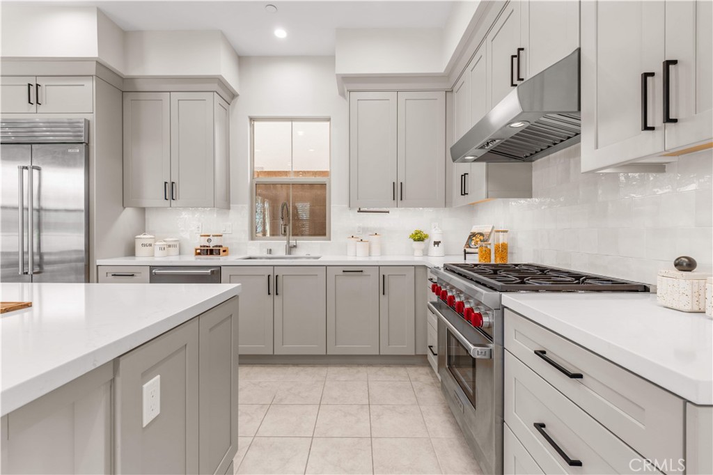 147 Fairgreen Property Photo 17