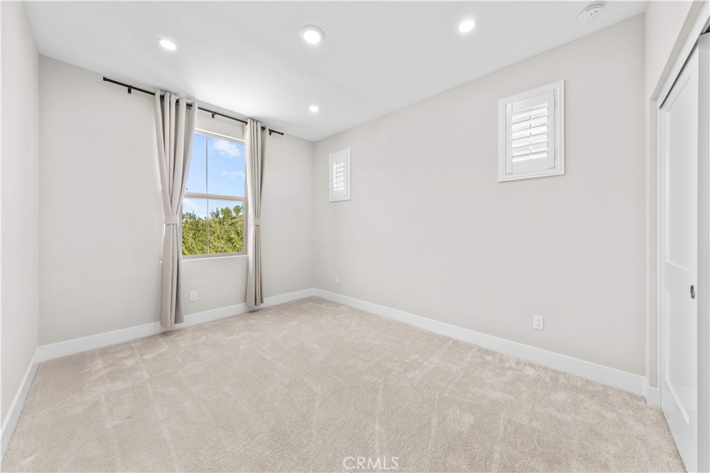 147 Fairgreen Property Photo 29