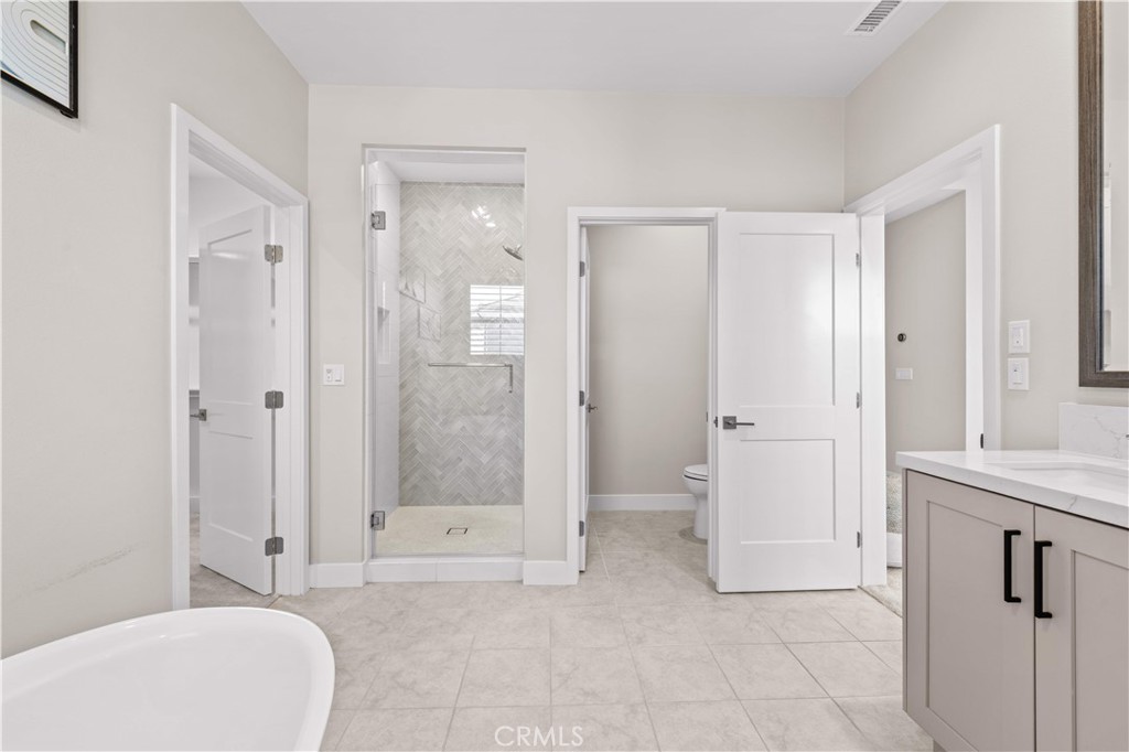 147 Fairgreen Property Photo 35