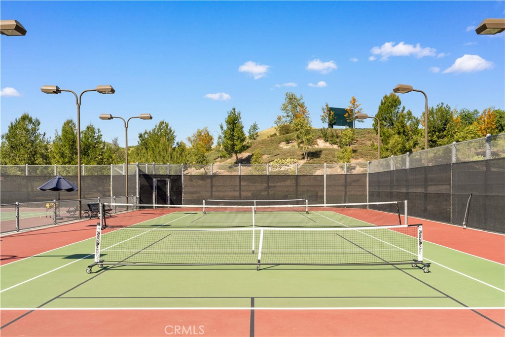 147 Fairgreen Property Photo 40