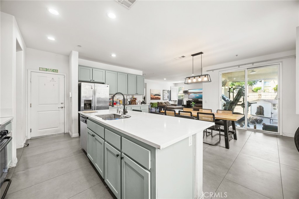 2934 S Via Belamaria Property Photo 16