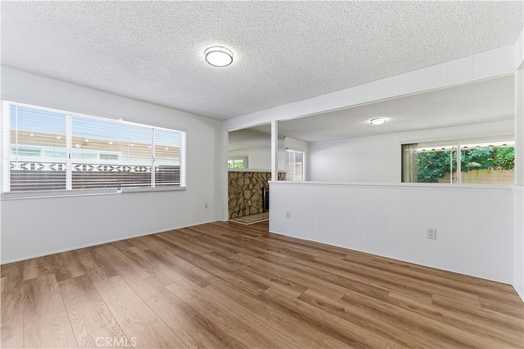 16938 Itasca Street Property Photo 9