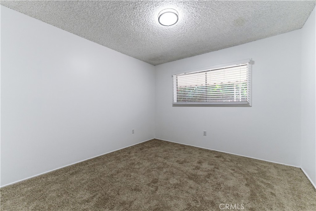 16938 Itasca Street Property Photo 15