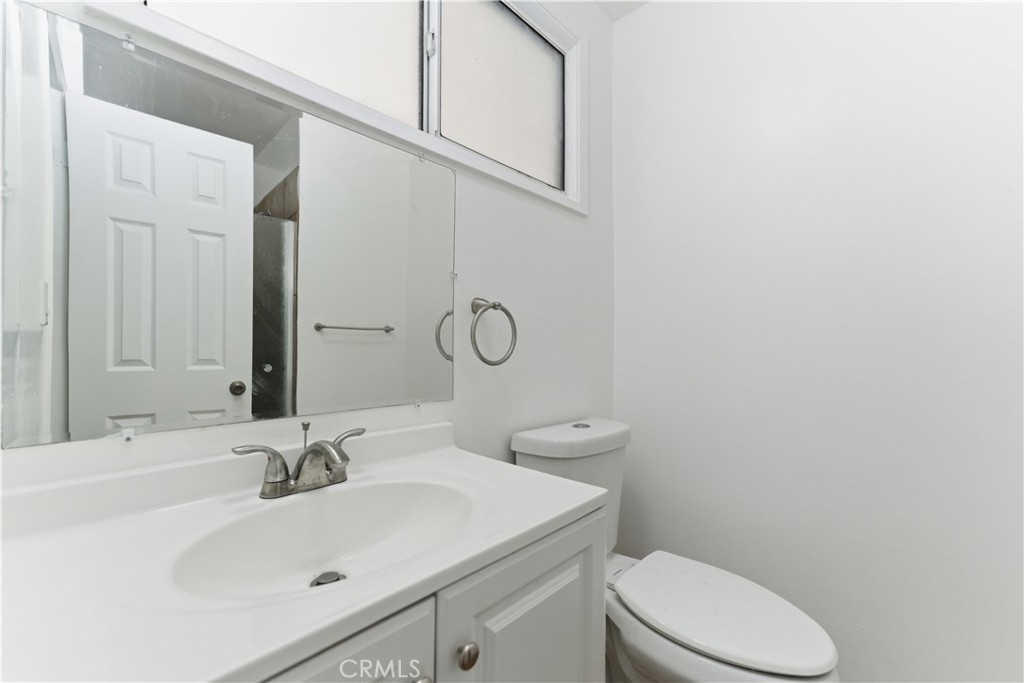 16938 Itasca Street Property Photo 23