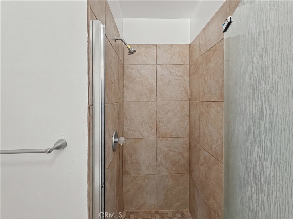 16938 Itasca Street Property Photo 25