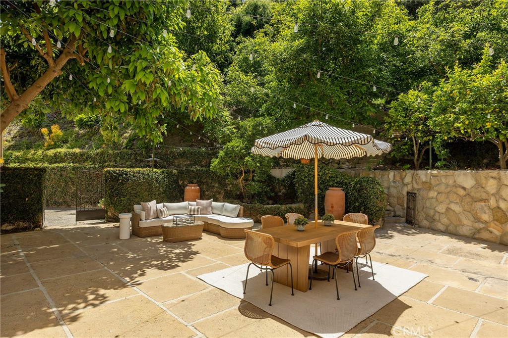 1493 Sycamore Canyon Road Property Photo 14