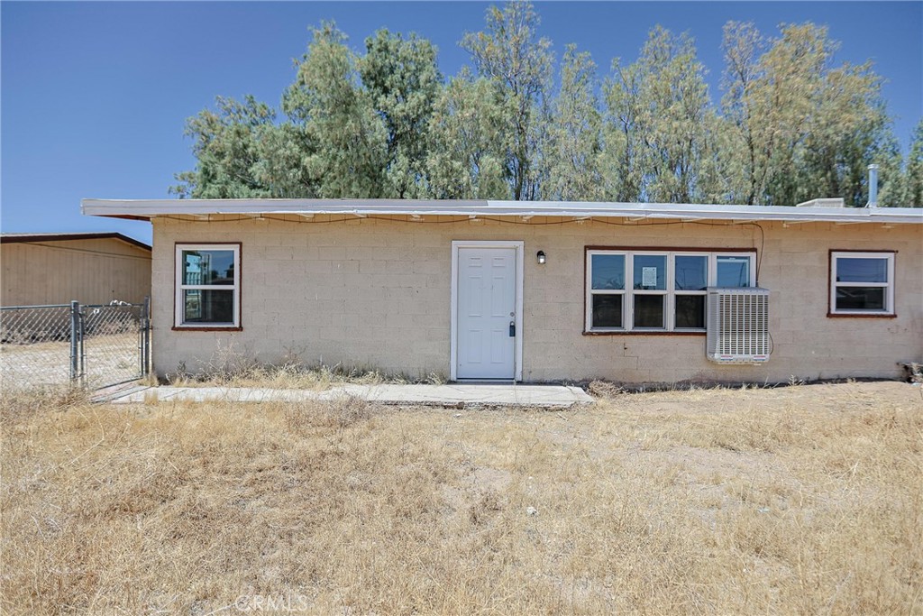 11389 Lee Property Photo 11