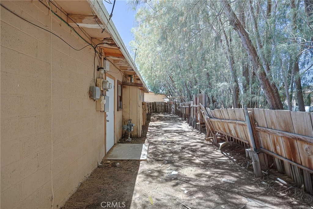 11389 Lee Property Photo 23