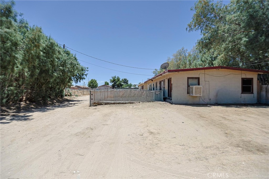11389 Lee Property Photo 43