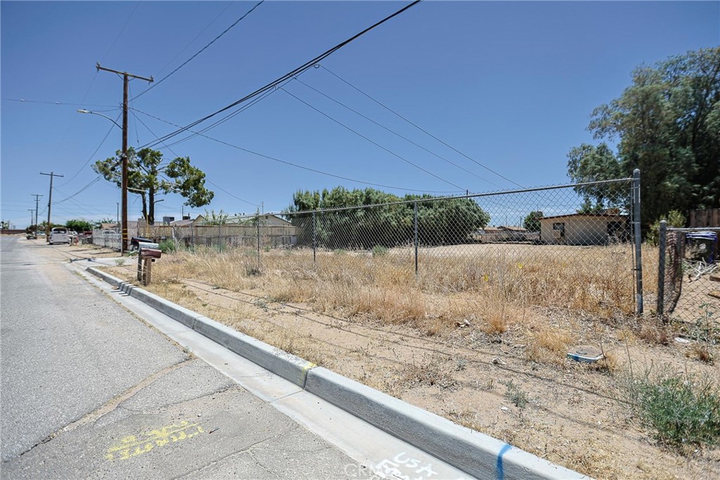 11389 Lee Property Photo 46