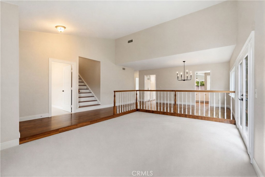 38 Golden Star Property Photo 15