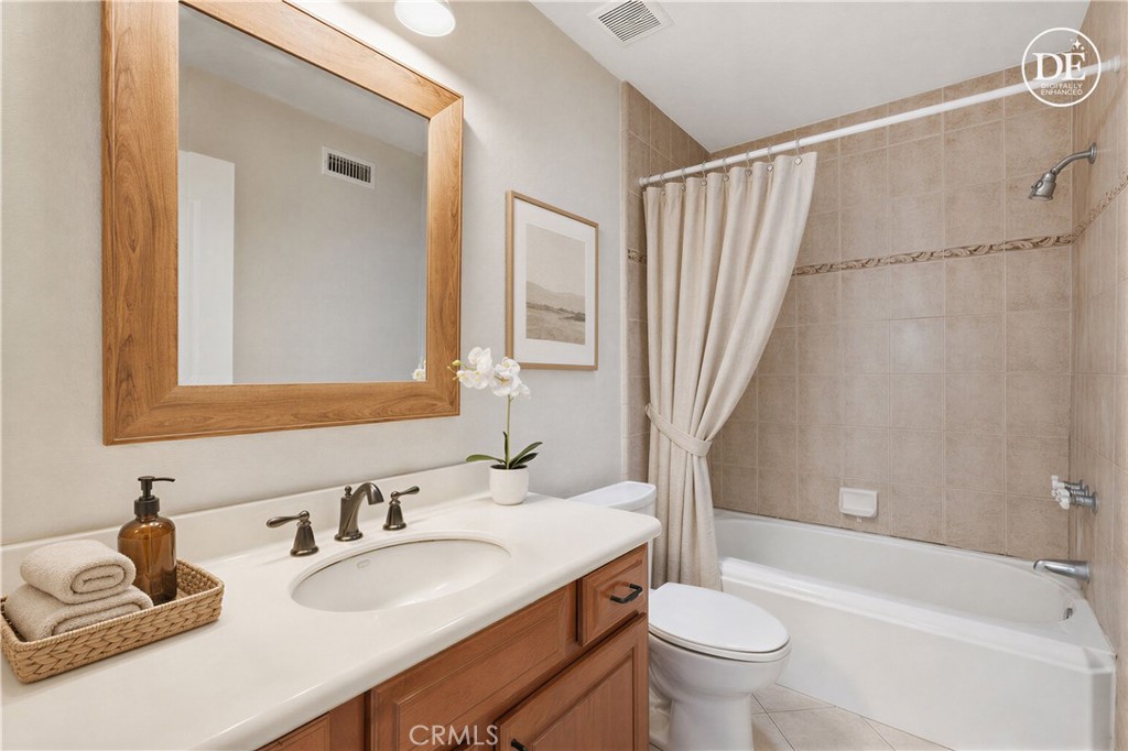 38 Golden Star Property Photo 31
