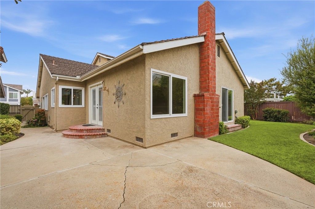 38 Golden Star Property Photo 45