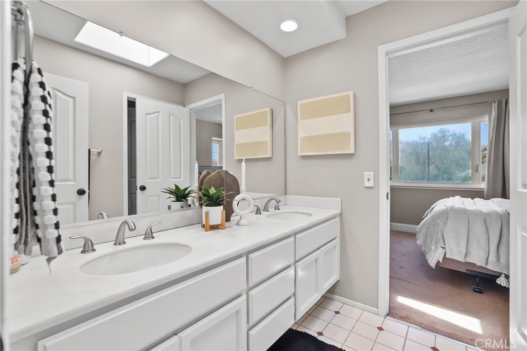 4305 Willow Tree Lane Property Photo 37