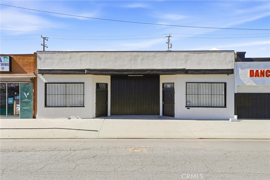 11317 Atlantic Property Photo 2