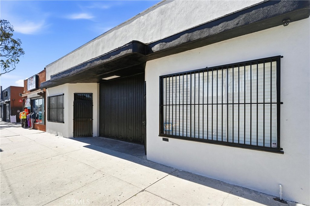 11317 Atlantic Property Photo 5