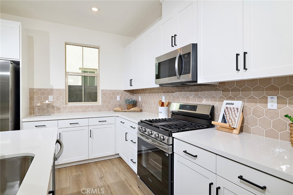 15870 Blue Copper Way Property Photo 10