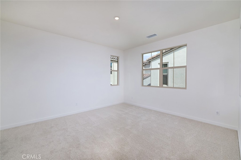 15870 Blue Copper Way Property Photo 13