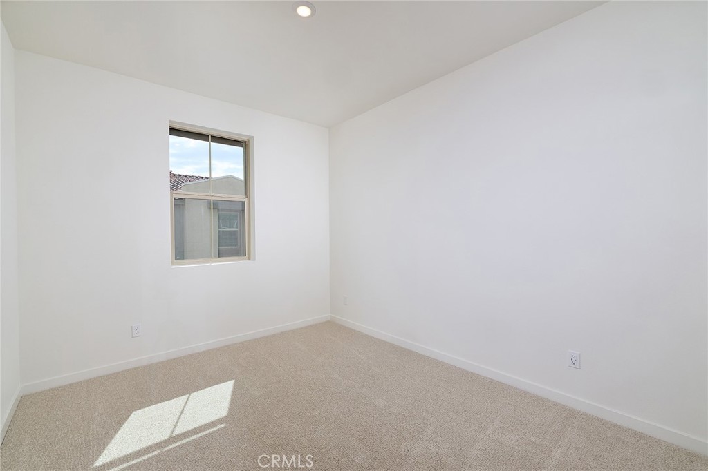 15870 Blue Copper Way Property Photo 16