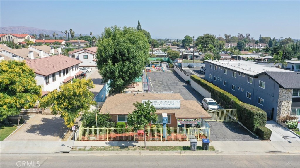 230 S Idaho Street Property Photo 1