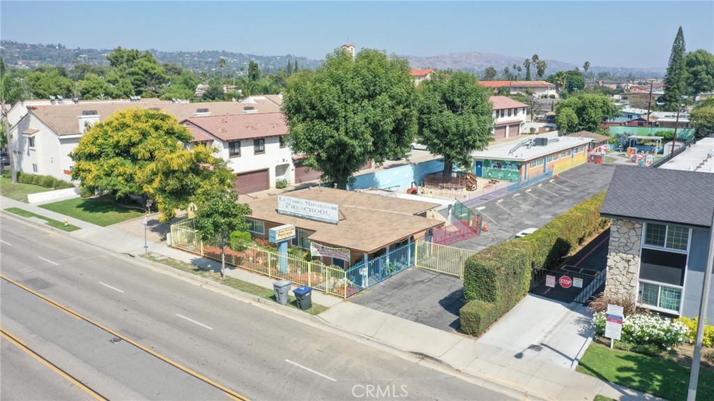 230 S Idaho Street Property Photo 3