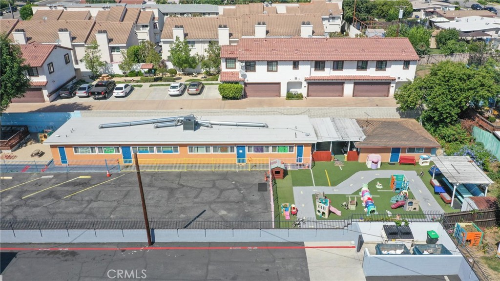 230 S Idaho Street Property Photo 6