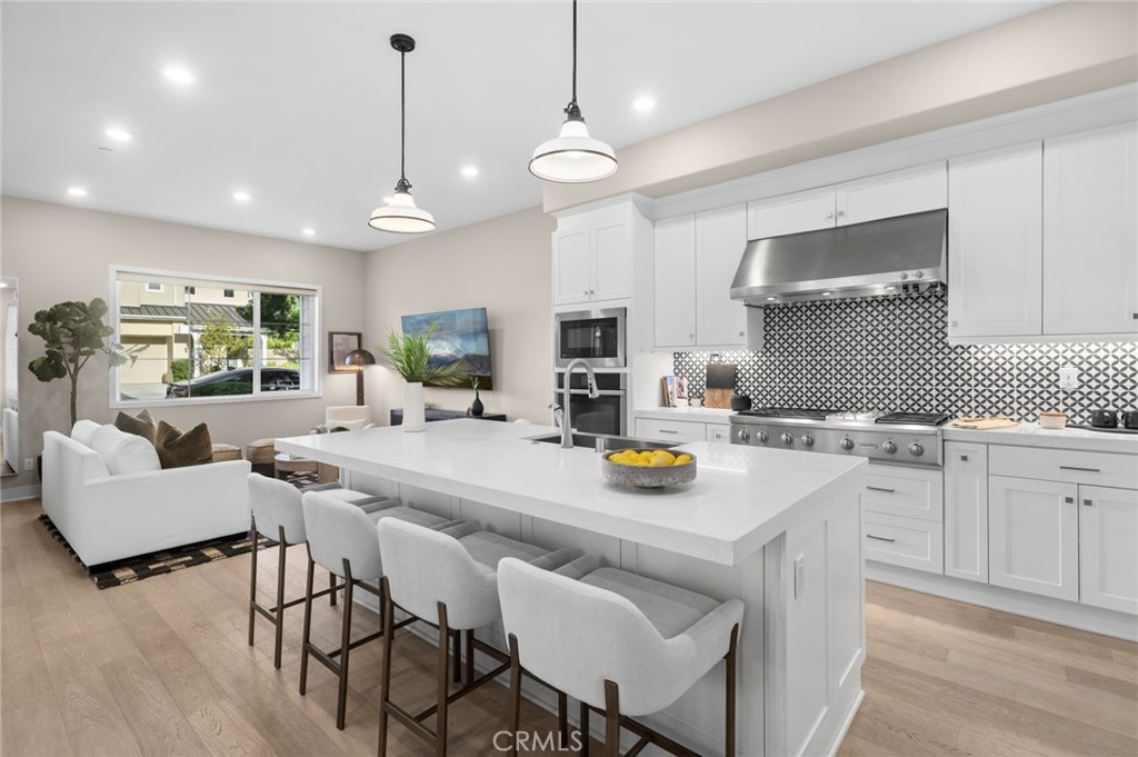 157 Crossover Property Photo 13