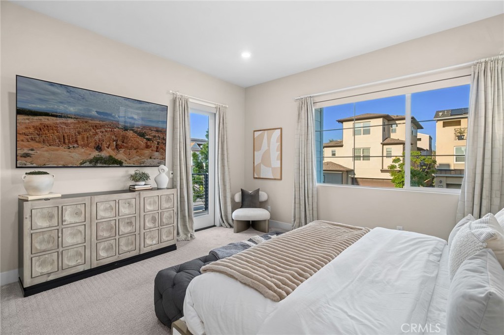 157 Crossover Property Photo 24